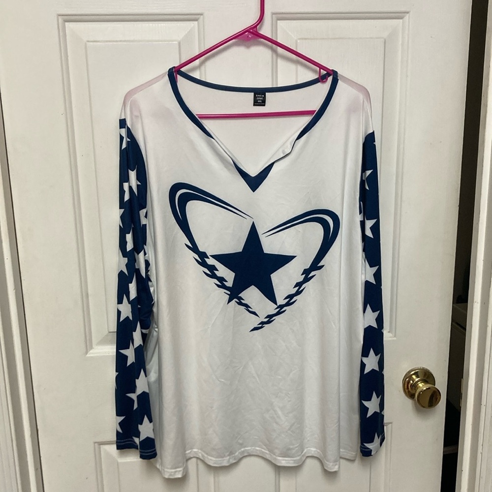 3/$20…bundle and save …
Cute long sleeve top 4x